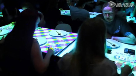 伦敦Inamo电子点餐多点触控互动餐厅饭馆