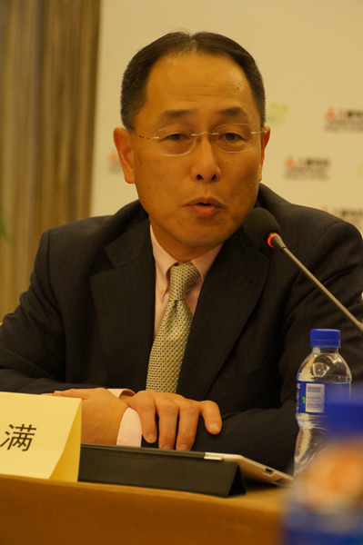 村上满.jpg