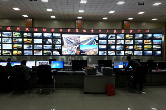 利亚德打造晋中片区中心高速公路监控中心2.jpg