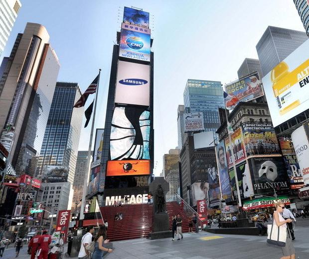 围观中国广告公司纽约时代广场LED显示屏运营权_行业新闻资讯_大屏幕显示业绩榜