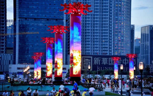 LED屏如何嵌入都市化文化格局实现华丽转身 3.jpg