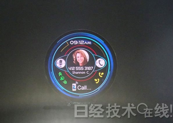 台湾企业公开65英寸8K液晶显示器和圆形有机EL显示器 2.jpg