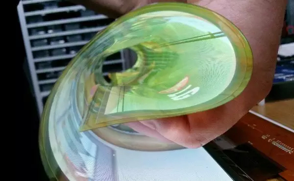 CES 2016 LG黑科技:OLED屏_行业新闻资讯_