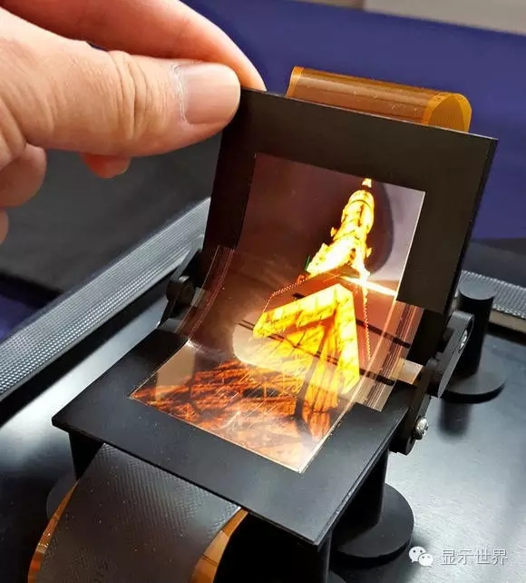 夏普评估2019年在中国量产OLED;三星拼折叠