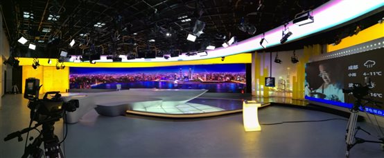 洲明小间距闪耀广州广电演播厅 2.jpeg