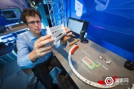 混合现实2017年发展趋势分析 18.webp.jpg