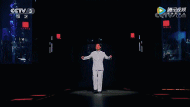 大气磅礴的舞美视觉 7.gif