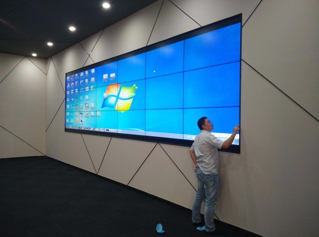 商用大屏未来 三剑客厮杀已进入白热化 2.jpg