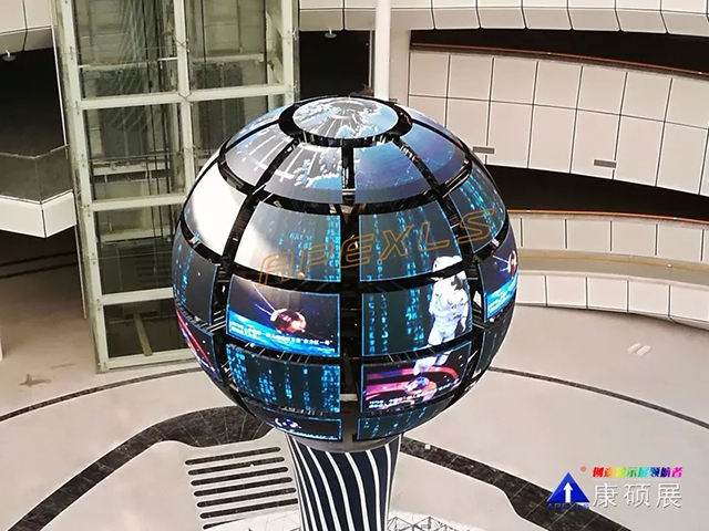 观天之眼 雷曼·康硕展LED伸缩球形屏伴你遨游太空 3.webp.jpg