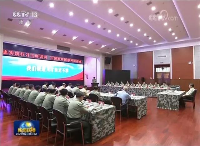 国星小间距器件与国家领导人面对面 1.webp.jpg