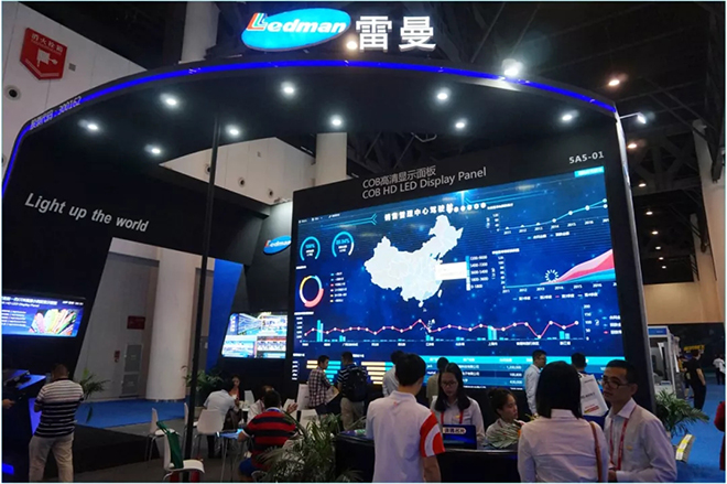 雷曼光电携275吋4K小间距COB电视 亮相成都InfoComm展 1.webp.jpg