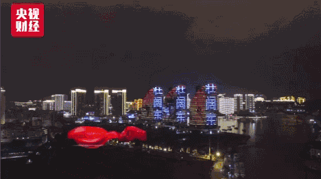 十一假期，这些灯光大秀，你都打卡了吗 23.gif