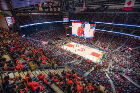 首块三星360°LED屏幕入驻NBA，点亮亚特兰大老鹰队主场 4.jpg