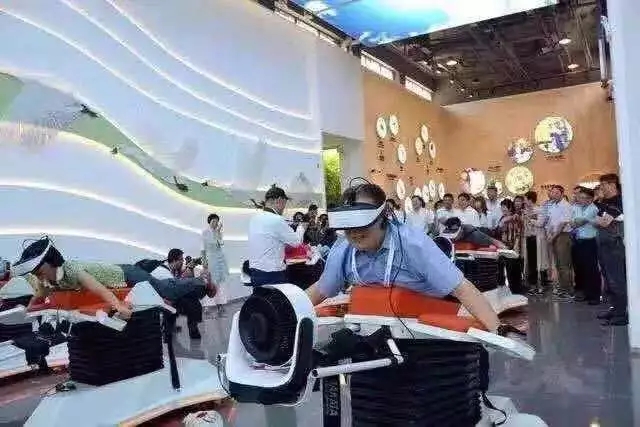 利亚德盛装出席2018南京文化科技融合展 9.webp.jpg