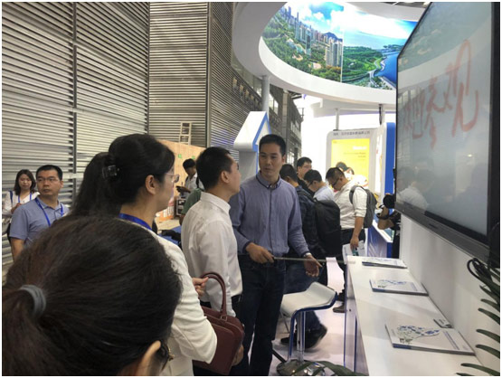 转战会议平板，紧抓三大利好、一大机遇 3.jpg