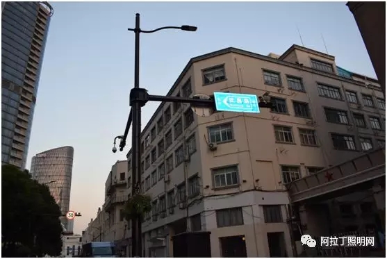 2018年拔除近万根立杆，上海多杆合一有何值得借鉴 1.webp.jpg