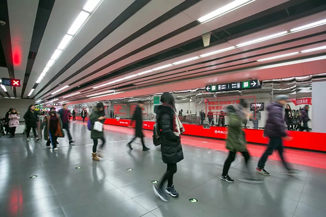 2018 地铁场景营销：让广告不像广告 6.webp.jpg