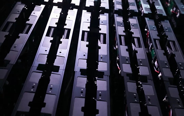 镁丽箱体“装屏神器” 让小间距大屏so easy 5.webp.jpg