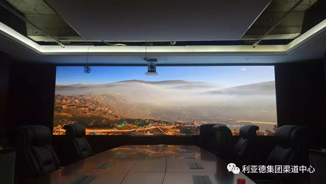 高端小间距，卓越显非凡 8.webp.jpg