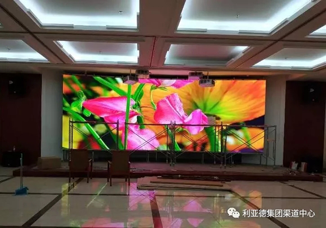 高端小间距，卓越显非凡 11.webp.jpg