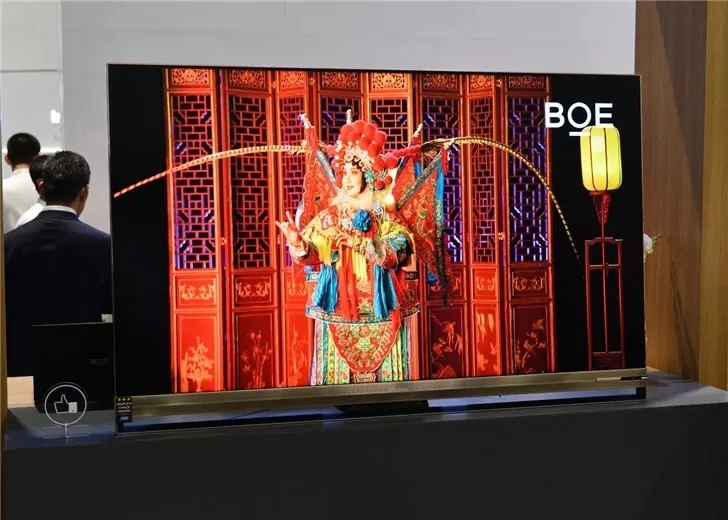 京东方展出Micro-OLED屏：0.39英寸，全球*高5644 PPI 2.webp.jpg