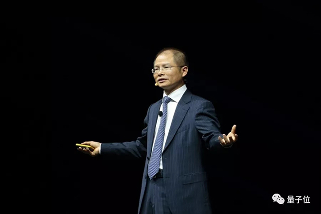 华为突遭谷歌釜底抽薪！官方安卓不再支持华为手机 5.webp.jpg