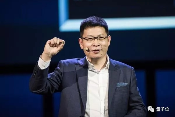 华为突遭谷歌釜底抽薪！官方安卓不再支持华为手机 7.webp.jpg