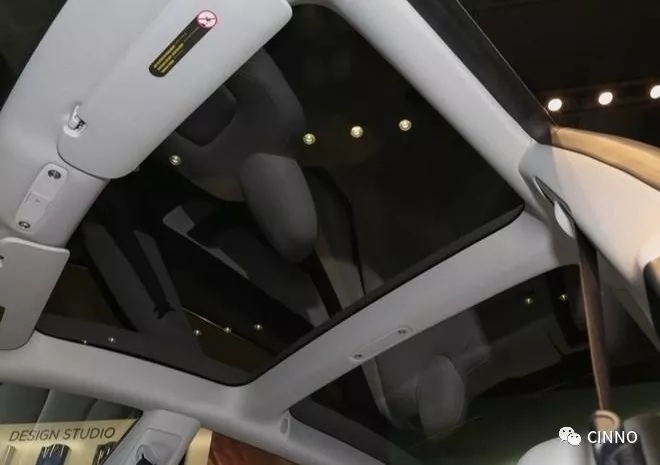 公开变色天窗新专利，通过LED自由调节进光量 1.webp.jpg