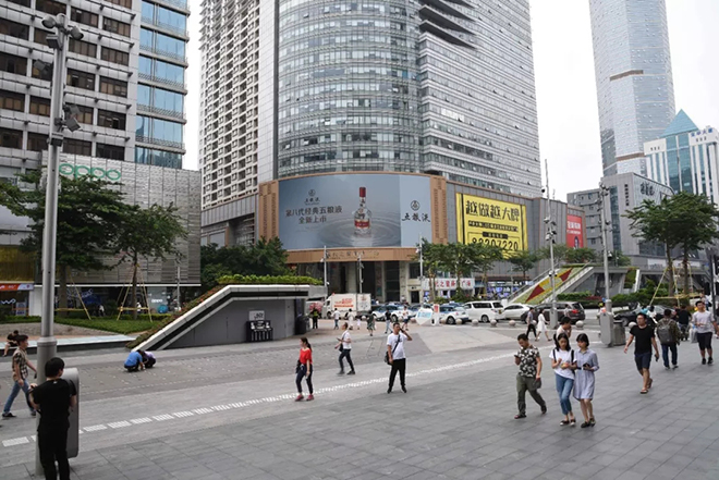 户外LED媒体的新时代 4.webp.jpg