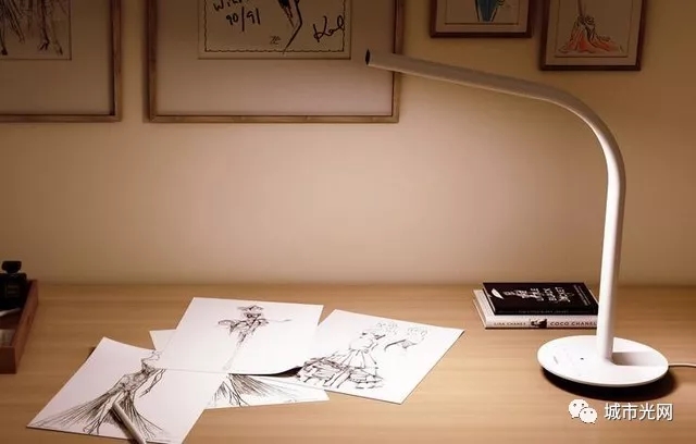 解读LED行业误区：蓝光≠蓝光危害 4.webp.jpg