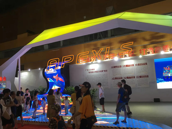 康硕展创意LED显示屏展现城市之美 3.webp.jpg