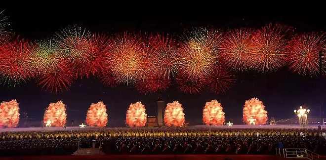 一文了解：70周年庆典上的LED显示屏都来自哪些公司 8.webp.jpg