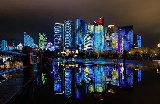 户外广告是给在户外的人看还是给刷手机的人看 5.webp.jpg