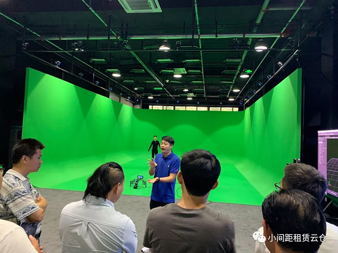 引领LED租赁行业跨入P0.X时代 5.webp.jpg