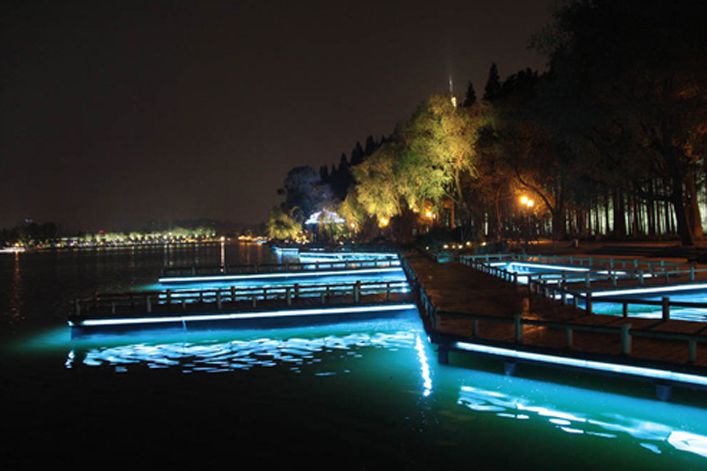 南京市玄武湖景区led照明工程_深圳市莱帝亚照